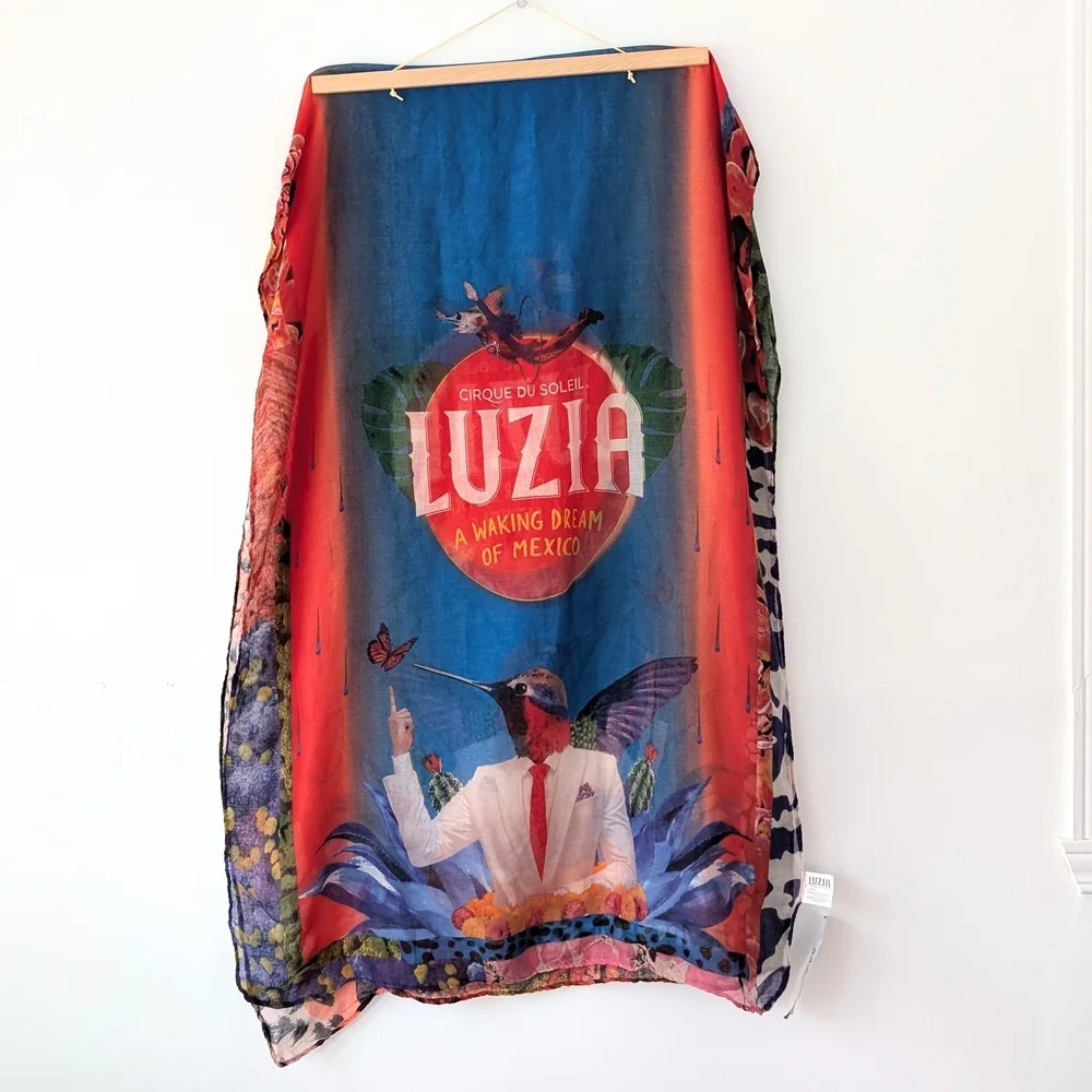 NWT Cirque Du Soleil's Luzia Show Collector Scarf - Picture 1 of 9